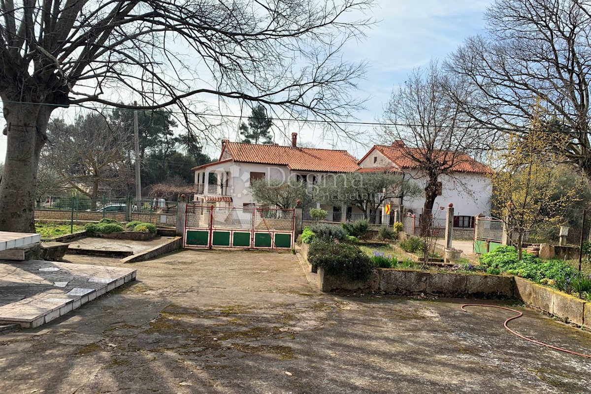 Kuća Na prodaju - ISTARSKA SVETI LOVREČ