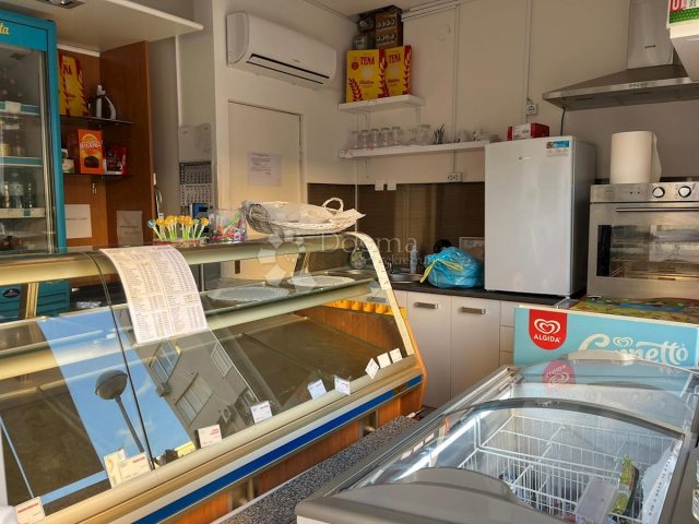 Lokal użytkowy do wynajęcia 18 m² – Rijeka