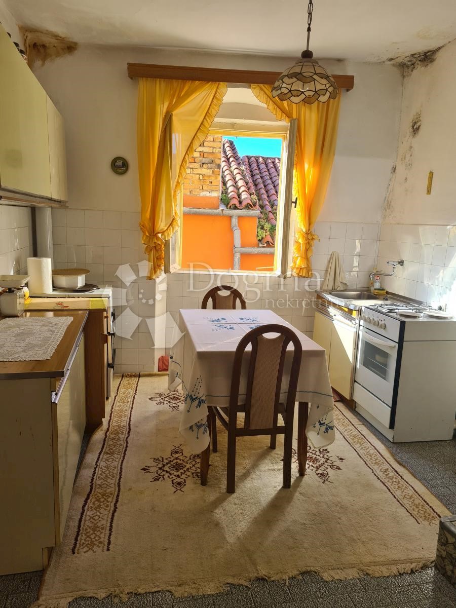 Appartement À vendre - ŠIBENSKO-KNINSKA ŠIBENIK