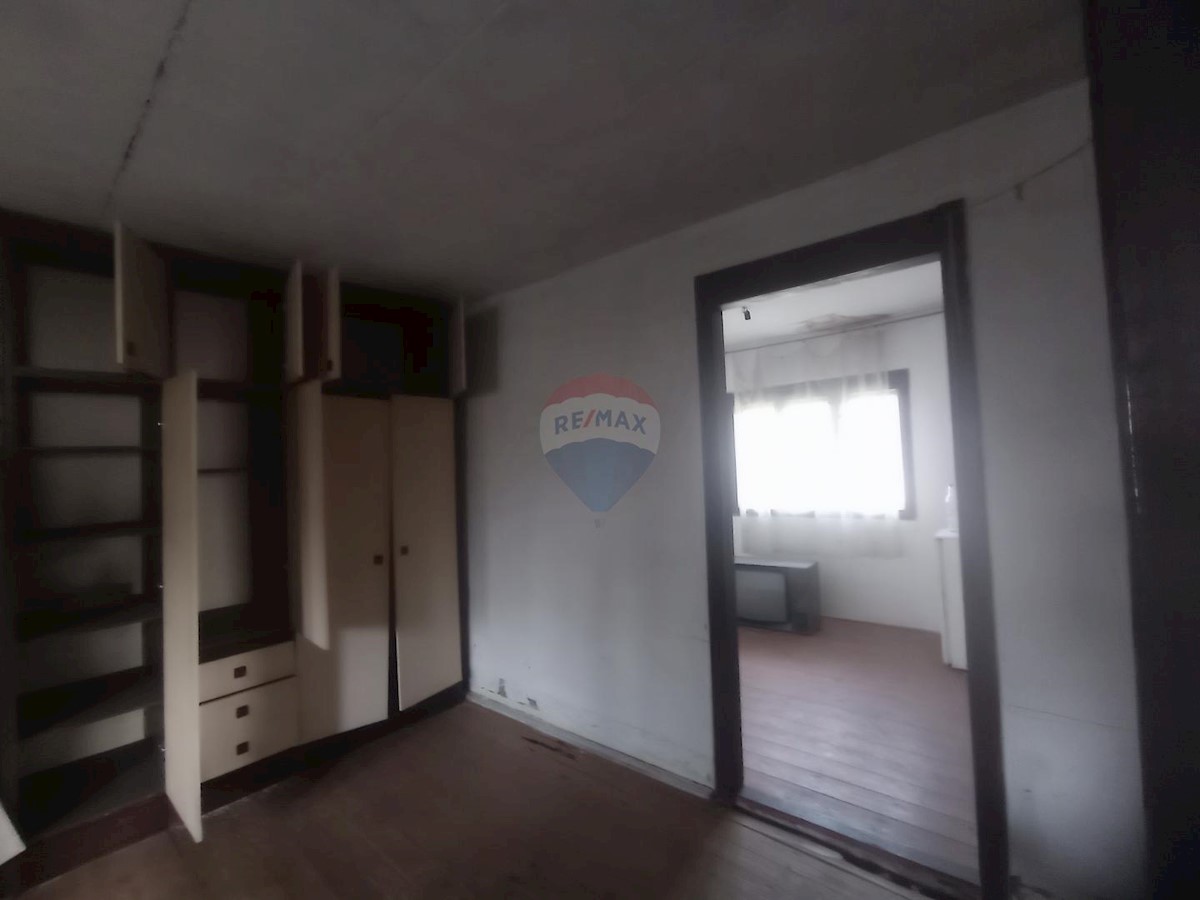 Maison À vendre - KARLOVAČKA JOSIPDOL