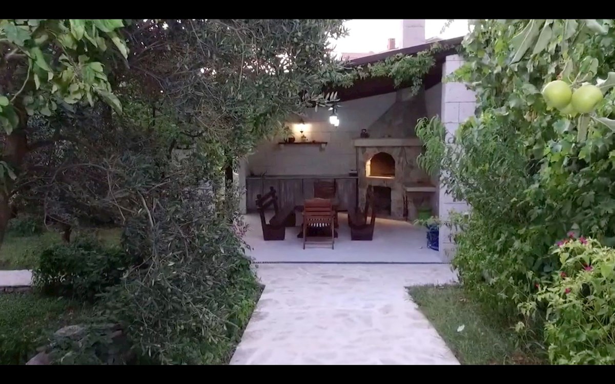 House For sale - SPLITSKO-DALMATINSKA MAKARSKA