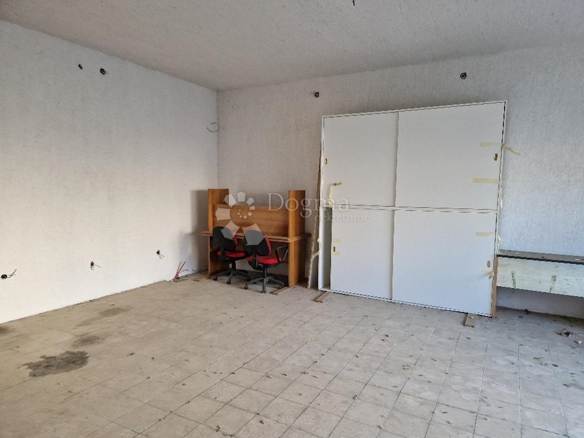 Poslovni prostor Na prodaju - PRIMORSKO-GORANSKA NOVI VINODOLSKI