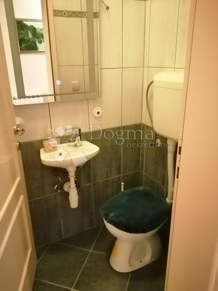 Haus Zu verkaufen - SISAČKO-MOSLAVAČKA KUTINA