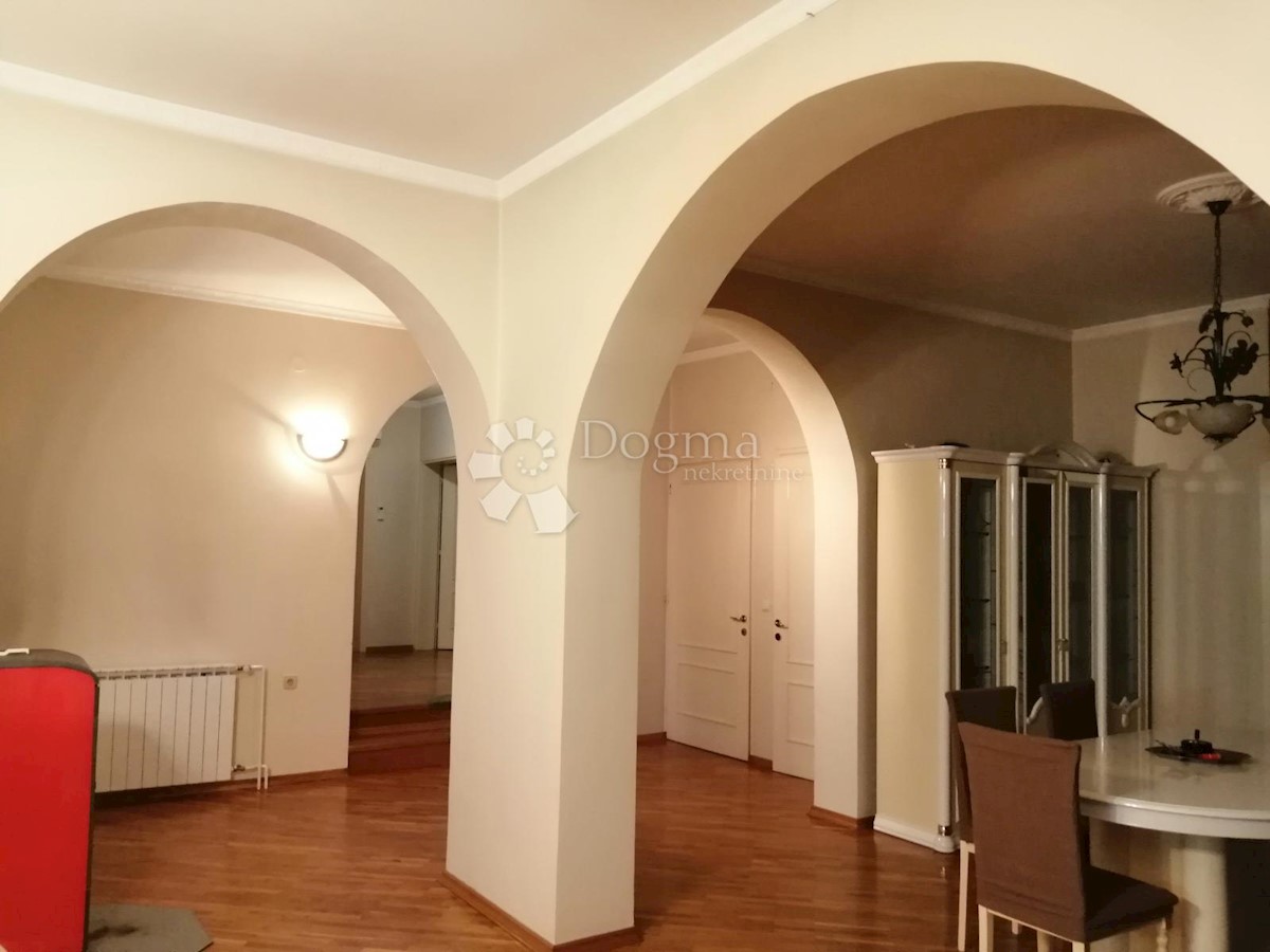 Haus Zu verkaufen - SISAČKO-MOSLAVAČKA KUTINA