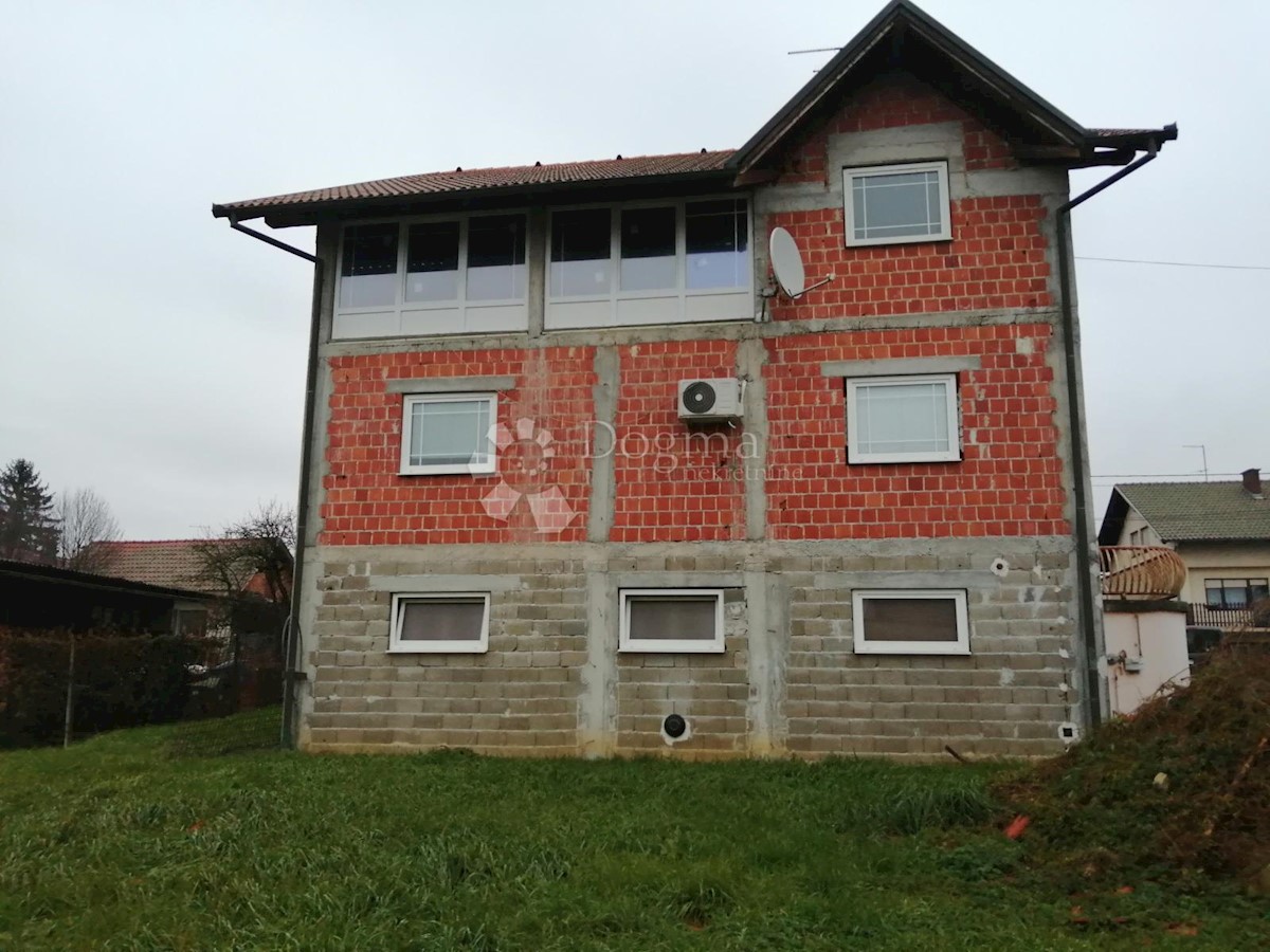 Dom Na sprzedaż - SISAČKO-MOSLAVAČKA Kutina