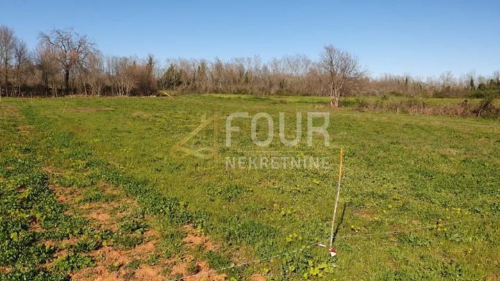 Zemljište na prodaju 391 m² – Vodnjan