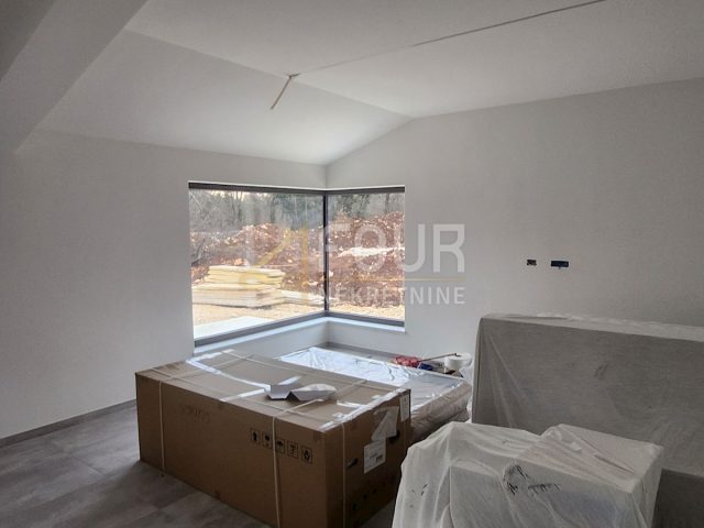 Haus Zu verkaufen - Istarska Labin - foto 3/3