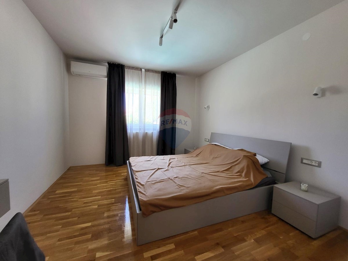 Dům Na prodej - ISTARSKA PULA