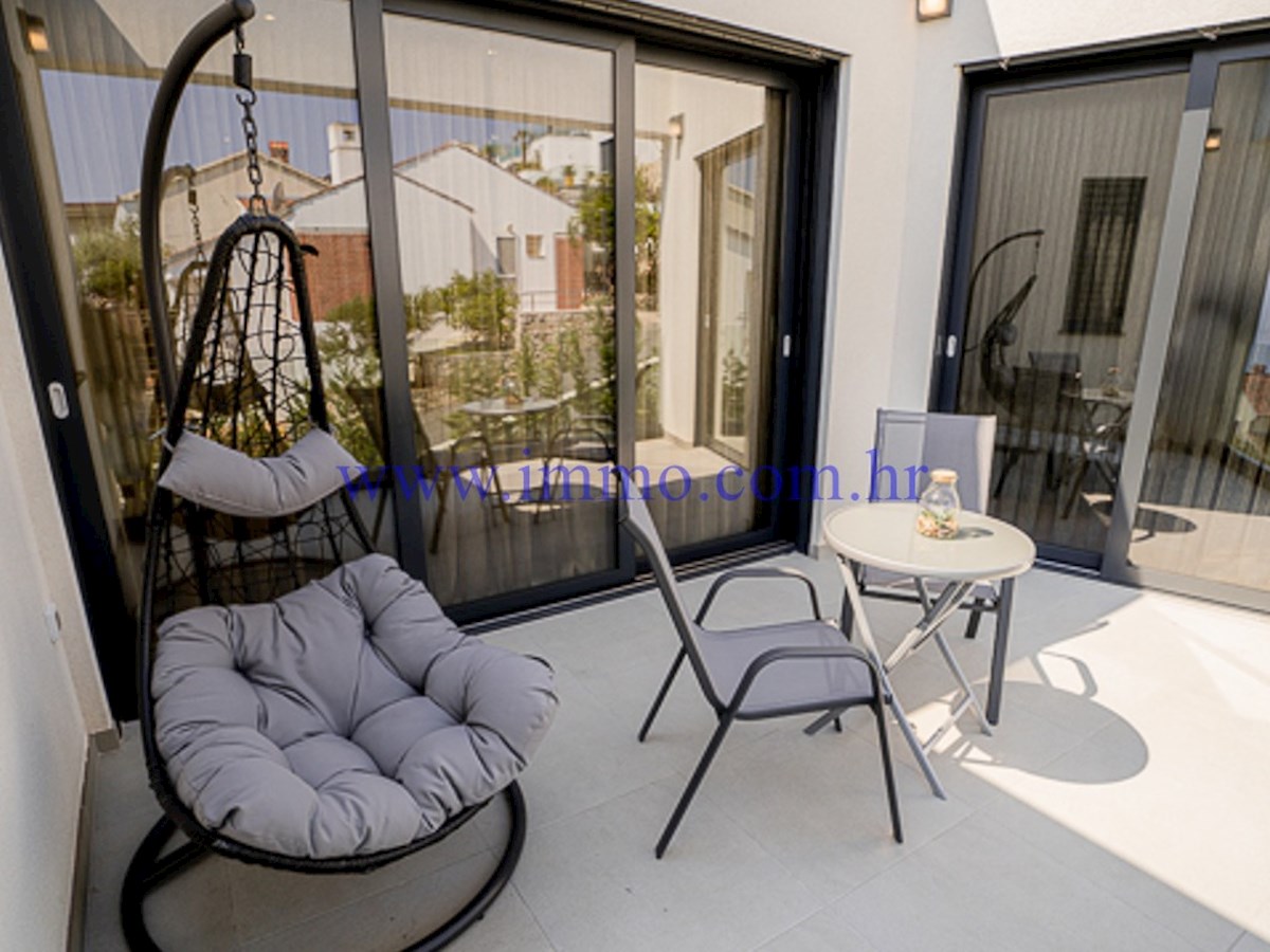 Casa In vendita - SPLITSKO-DALMATINSKA ČIOVO
