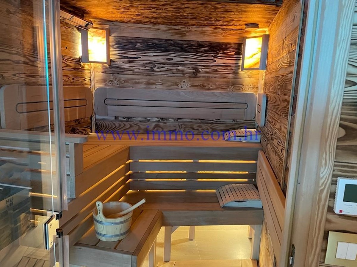 Casa In vendita - SPLITSKO-DALMATINSKA ČIOVO