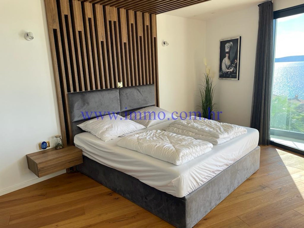 Casa In vendita - SPLITSKO-DALMATINSKA ČIOVO