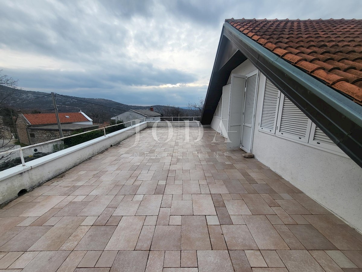 Kuća Na prodaju - PRIMORSKO-GORANSKA VINODOLSKA OPĆINA
