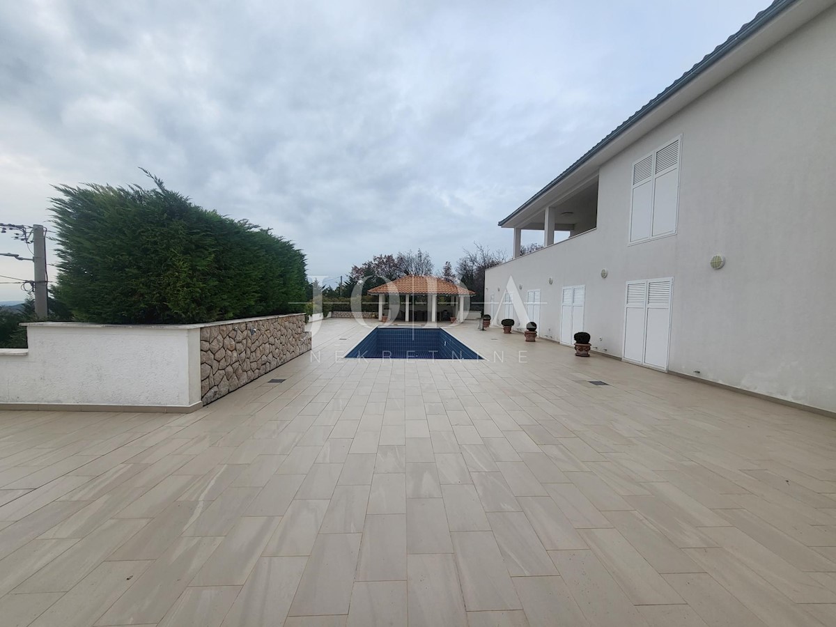 Kuća Na prodaju - PRIMORSKO-GORANSKA VINODOLSKA OPĆINA