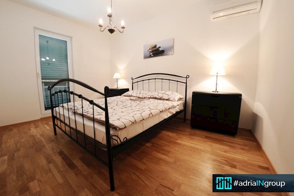 Casa In vendita - SPLITSKO-DALMATINSKA ČIOVO