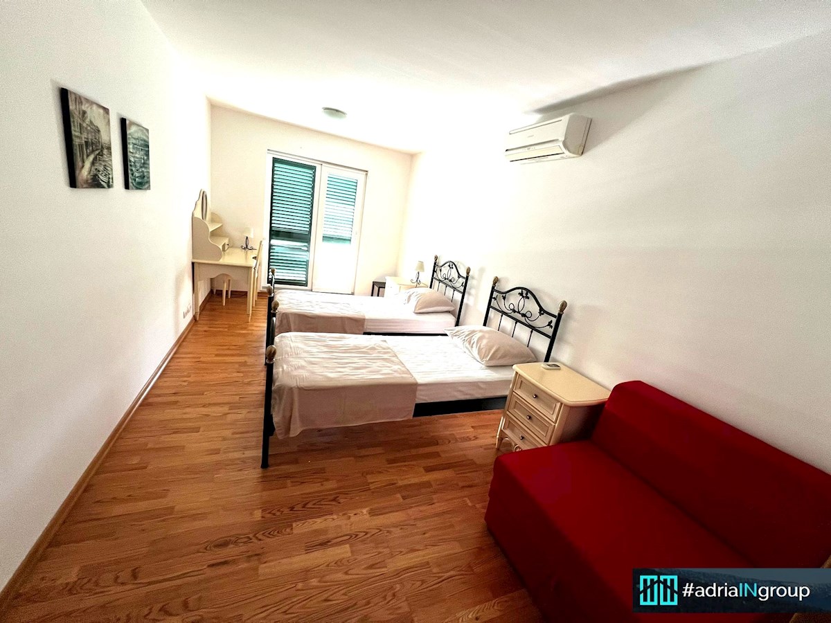 Casa In vendita - SPLITSKO-DALMATINSKA ČIOVO
