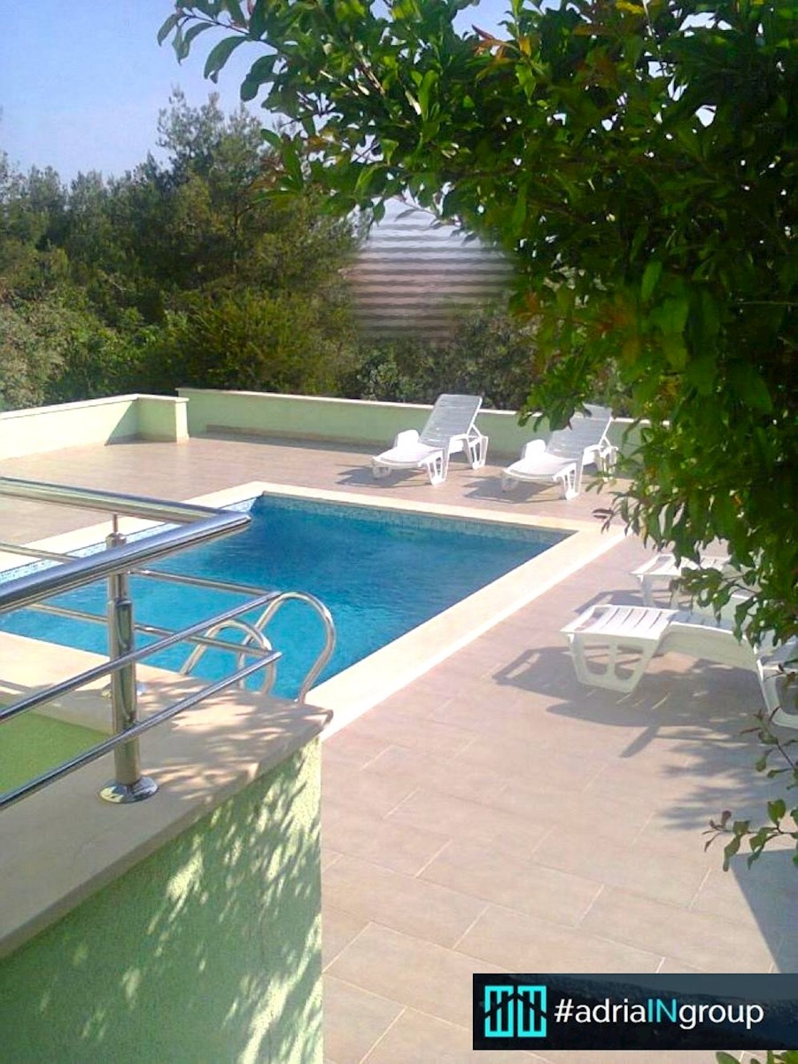 Casa In vendita - SPLITSKO-DALMATINSKA ČIOVO