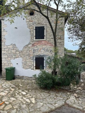 Dom na predaj 271 m² – Kaštel