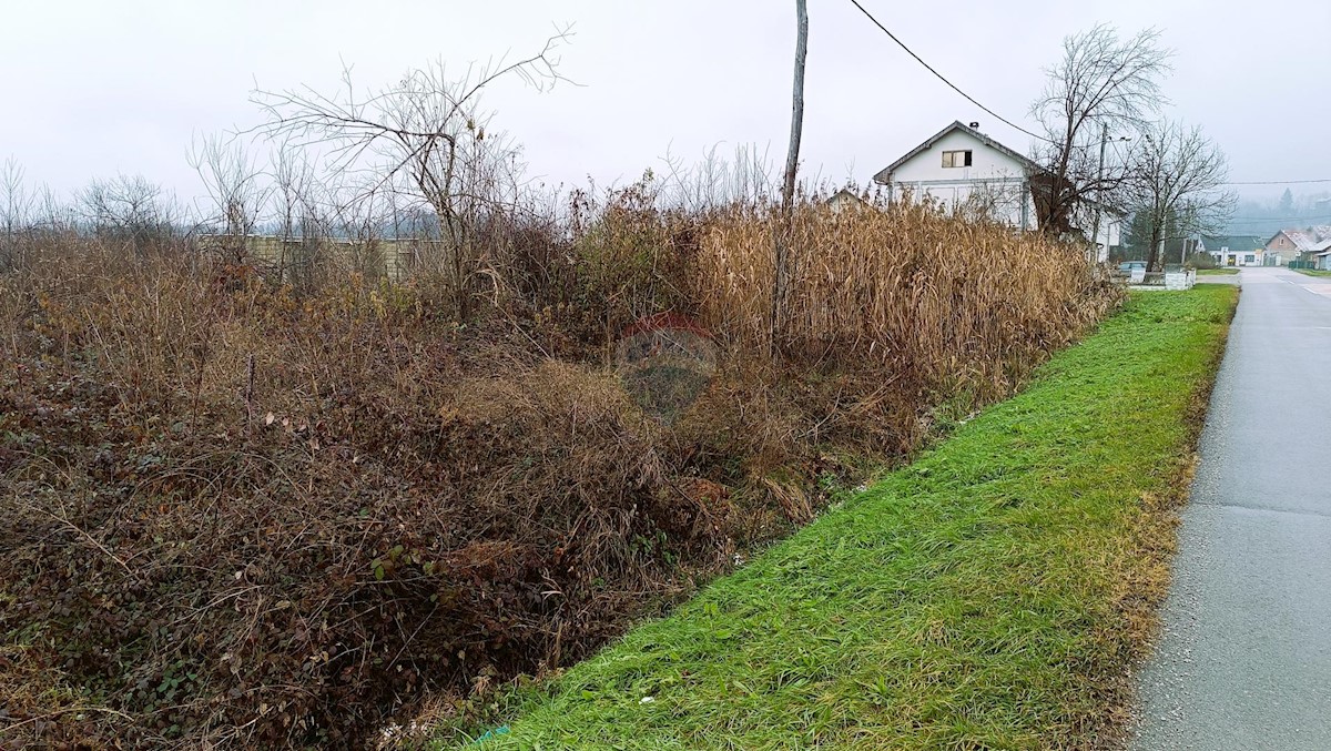 Terreno In vendita - KARLOVAČKA KARLOVAC