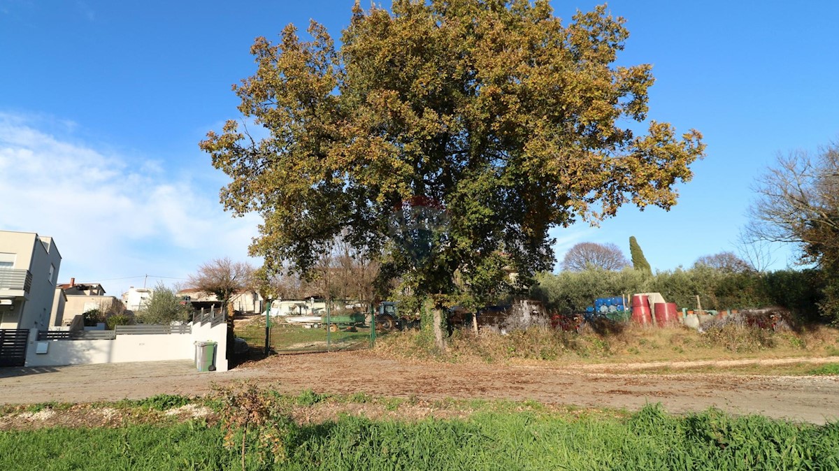 Parcela Naprodaj - ISTARSKA Poreč