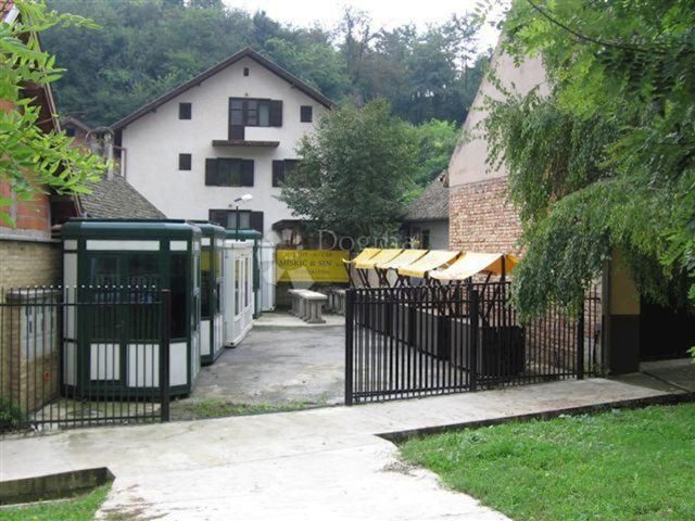 Komerční na prodej 200 m² – Ilok