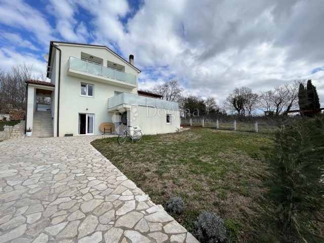 Haus zu verkaufen 126 m² – Svetvinčenat