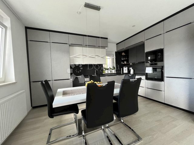House For sale - Istarska Svetvinčenat - foto 4/20
