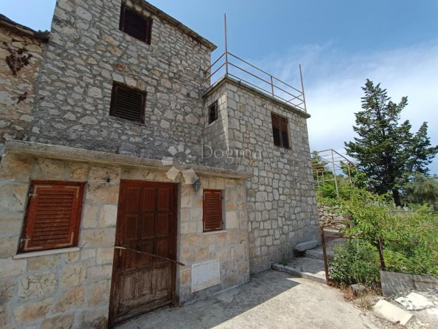 Kuća Na prodaju - Splitsko-dalmatinska Brač - foto 4/33
