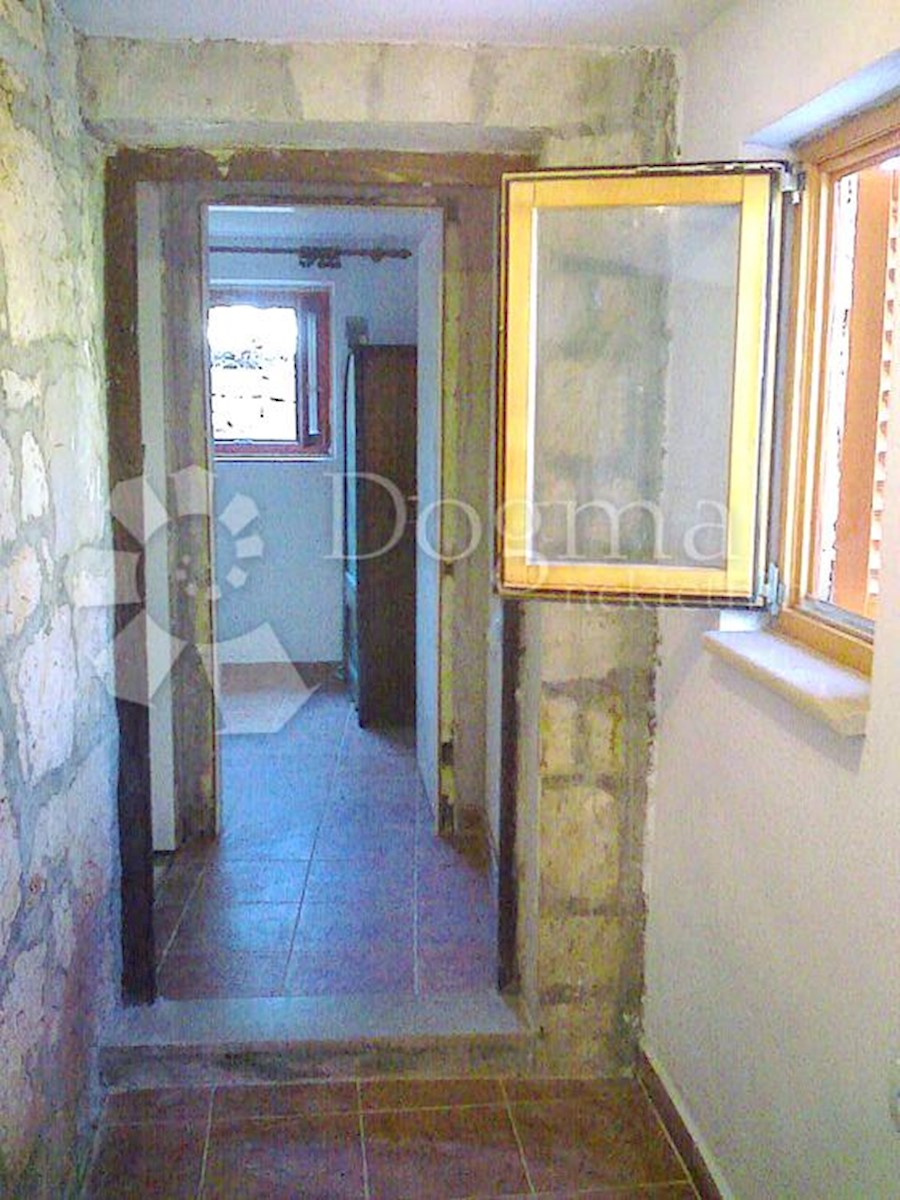 House For sale - SPLITSKO-DALMATINSKA BRAČ