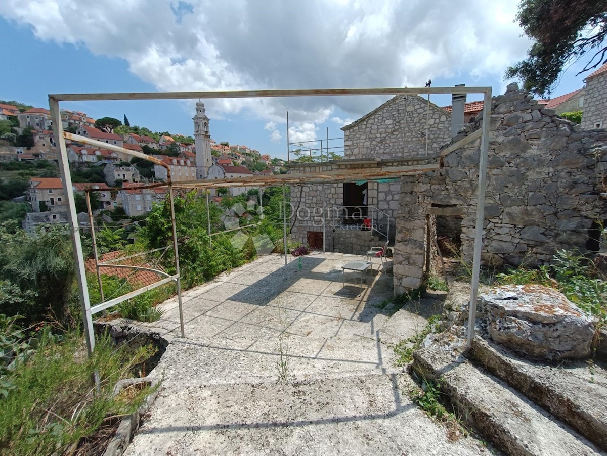 House For sale - SPLITSKO-DALMATINSKA BRAČ