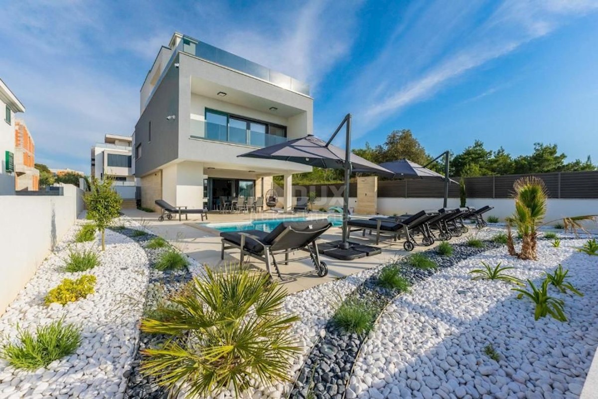 House For sale - Zadarska Nin - foto 1/43