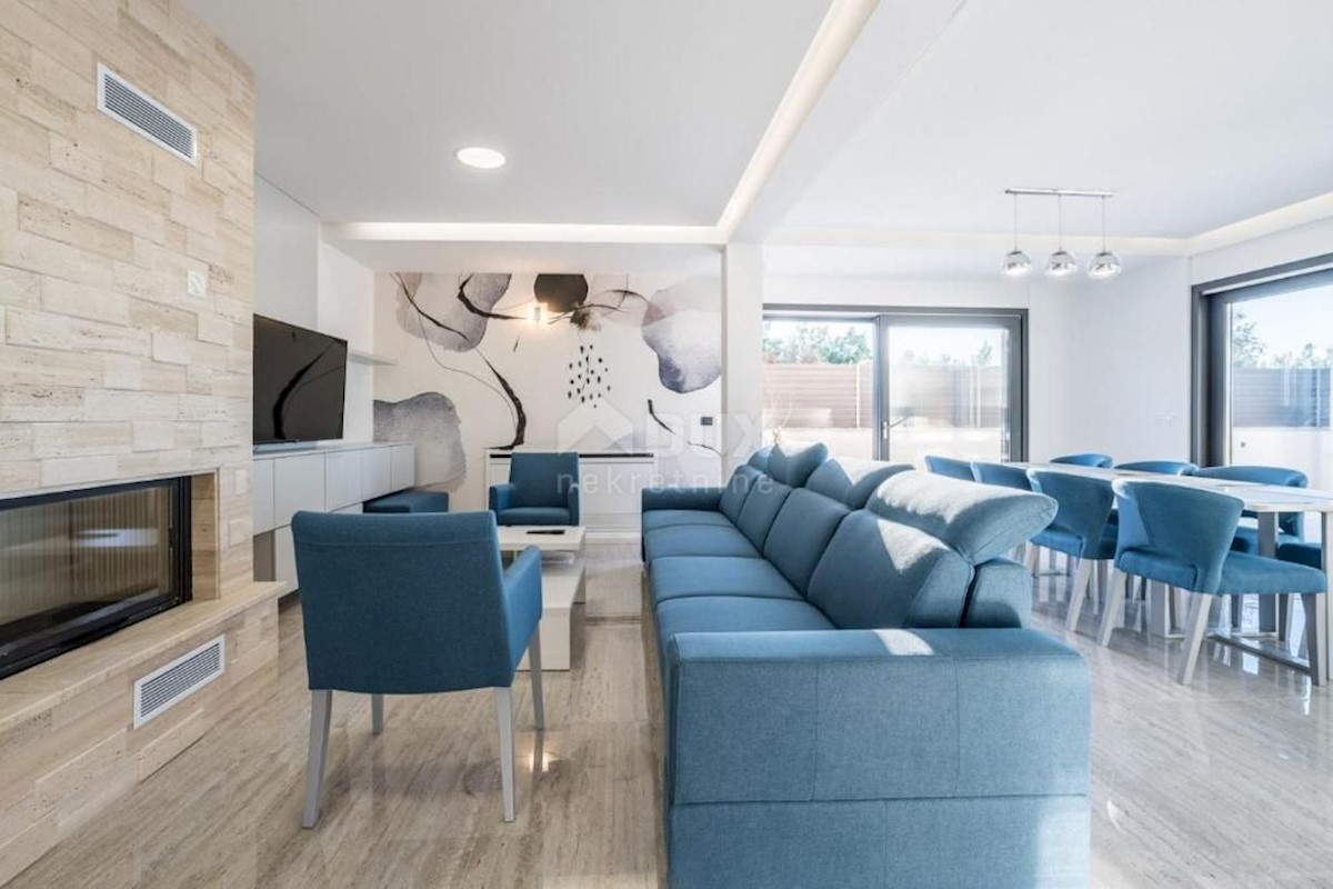 House For sale - ZADARSKA NIN