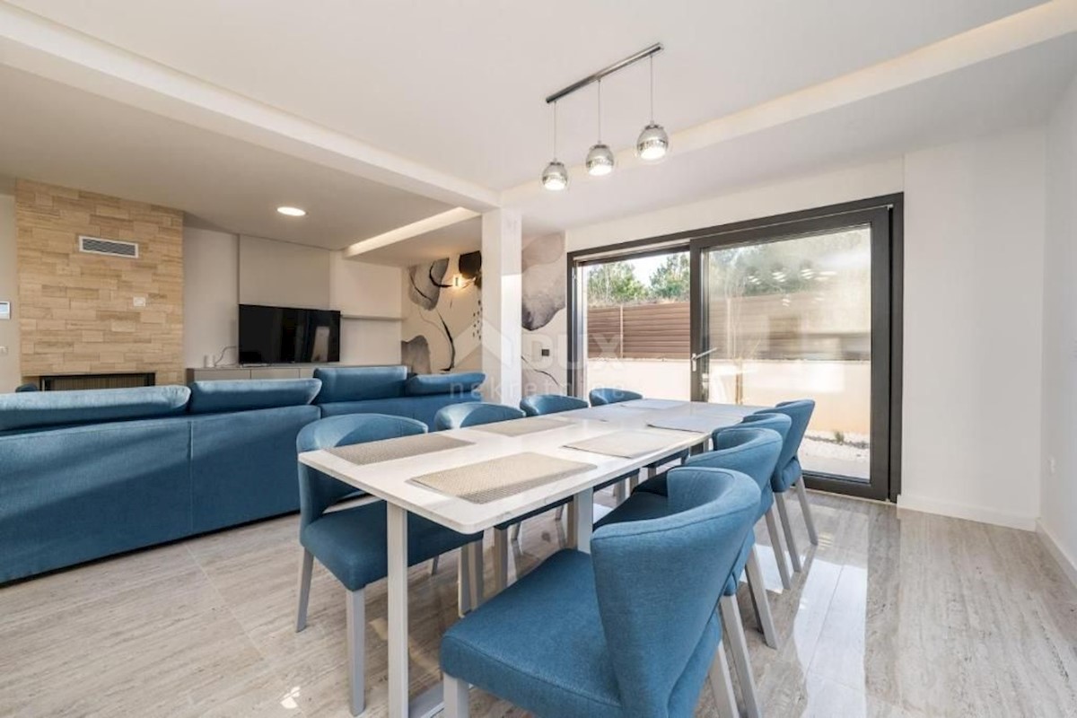 House For sale - ZADARSKA NIN
