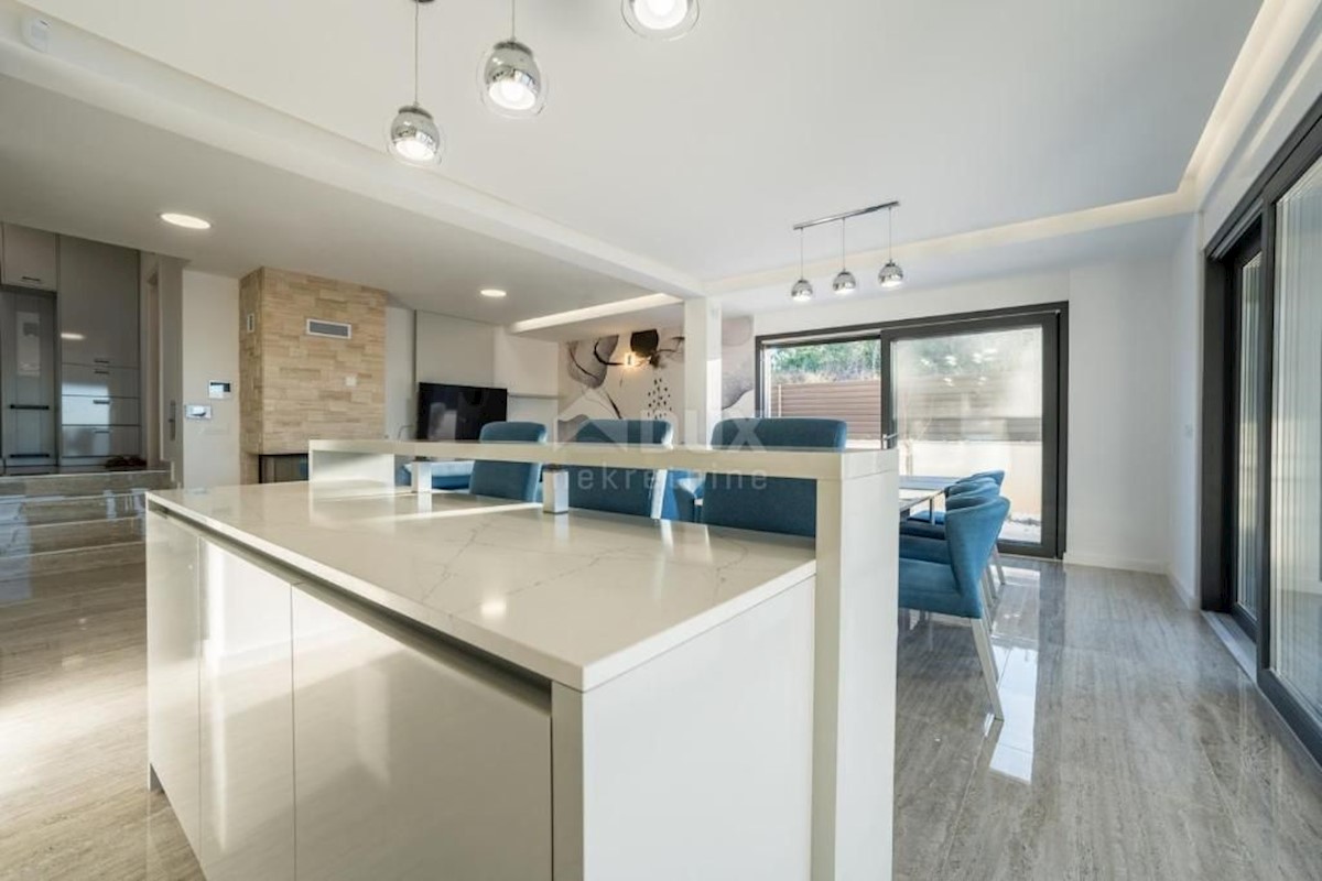 House For sale - ZADARSKA NIN