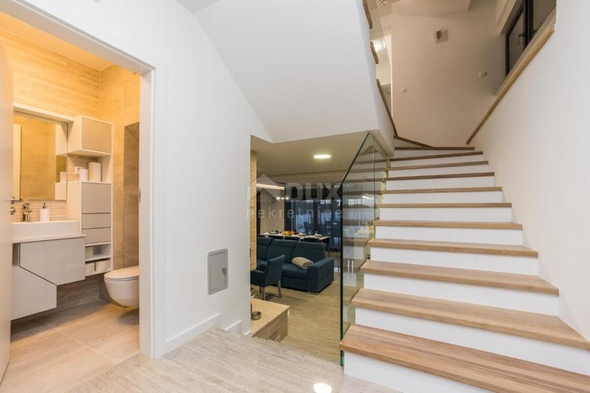 House For sale - ZADARSKA NIN