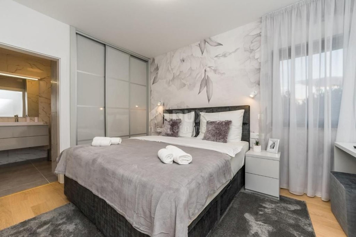 House For sale - ZADARSKA NIN