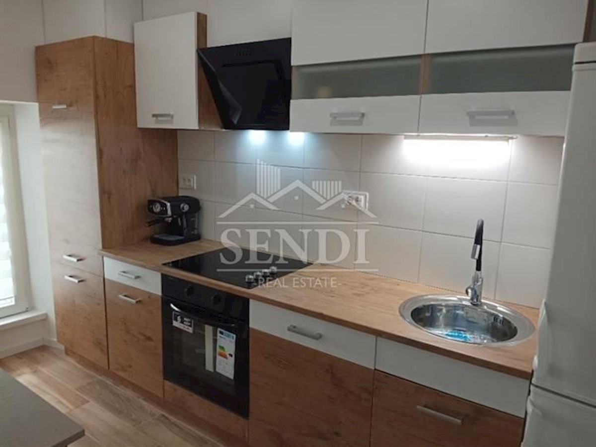 Apartmán Na predaj - ISTARSKA PAZIN