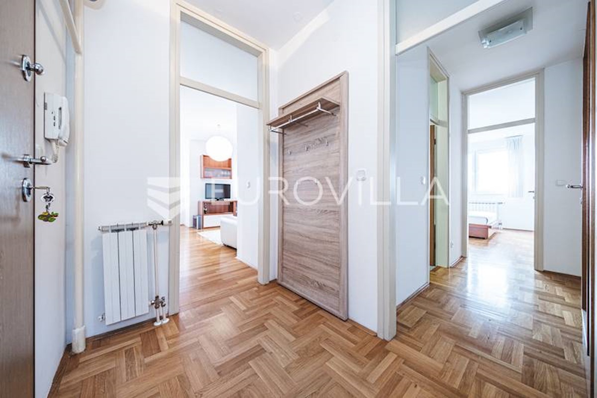 Appartement À louer - GRAD ZAGREB ZAGREB