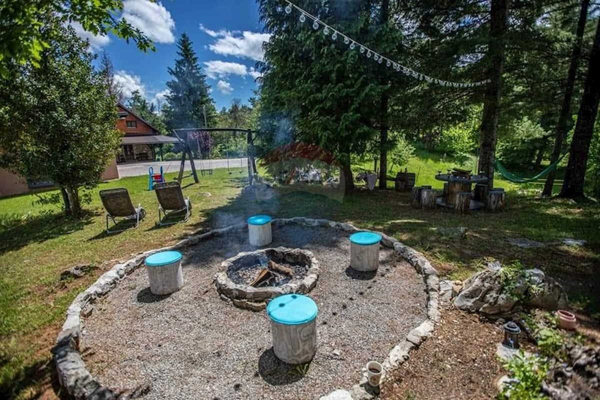 House For sale - KARLOVAČKA TOUNJ