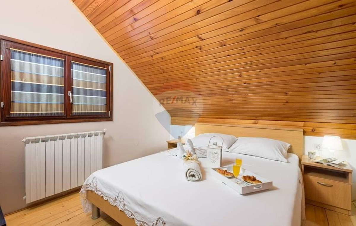 House For sale - KARLOVAČKA TOUNJ