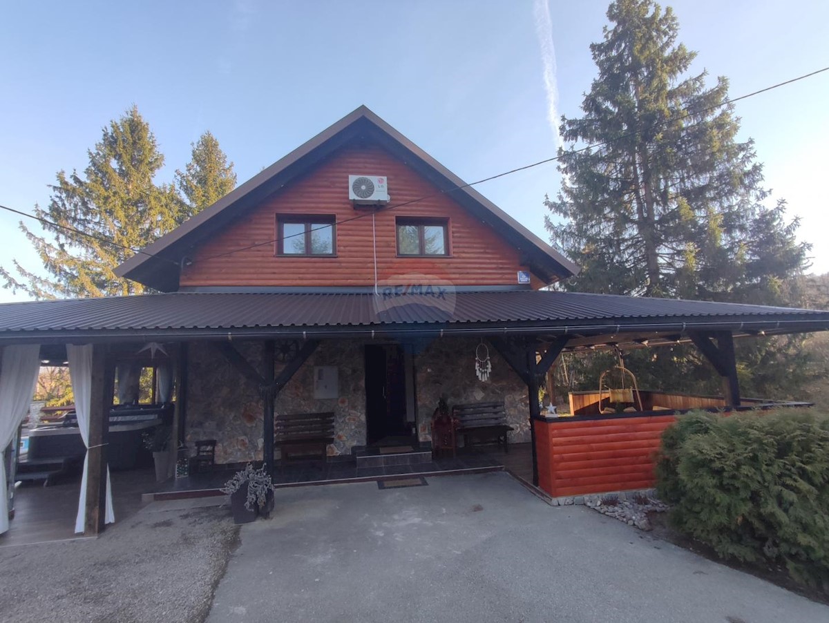 House For sale - KARLOVAČKA TOUNJ