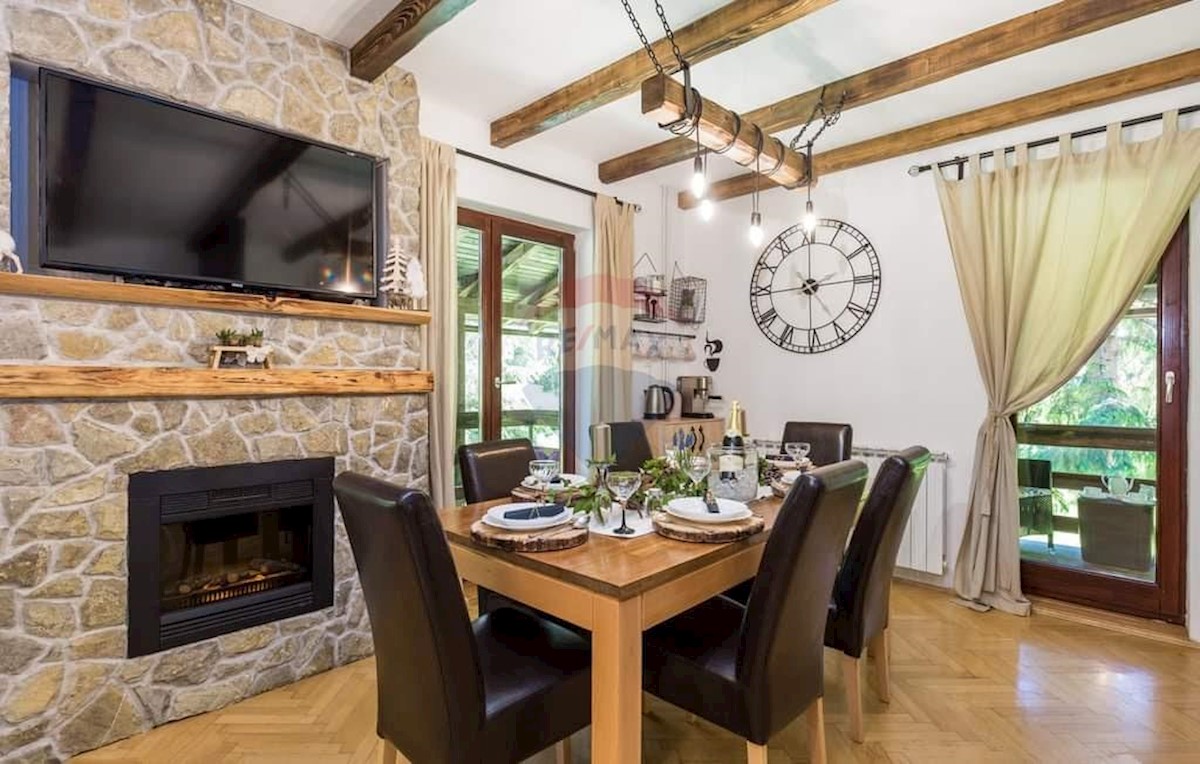 House For sale - KARLOVAČKA TOUNJ