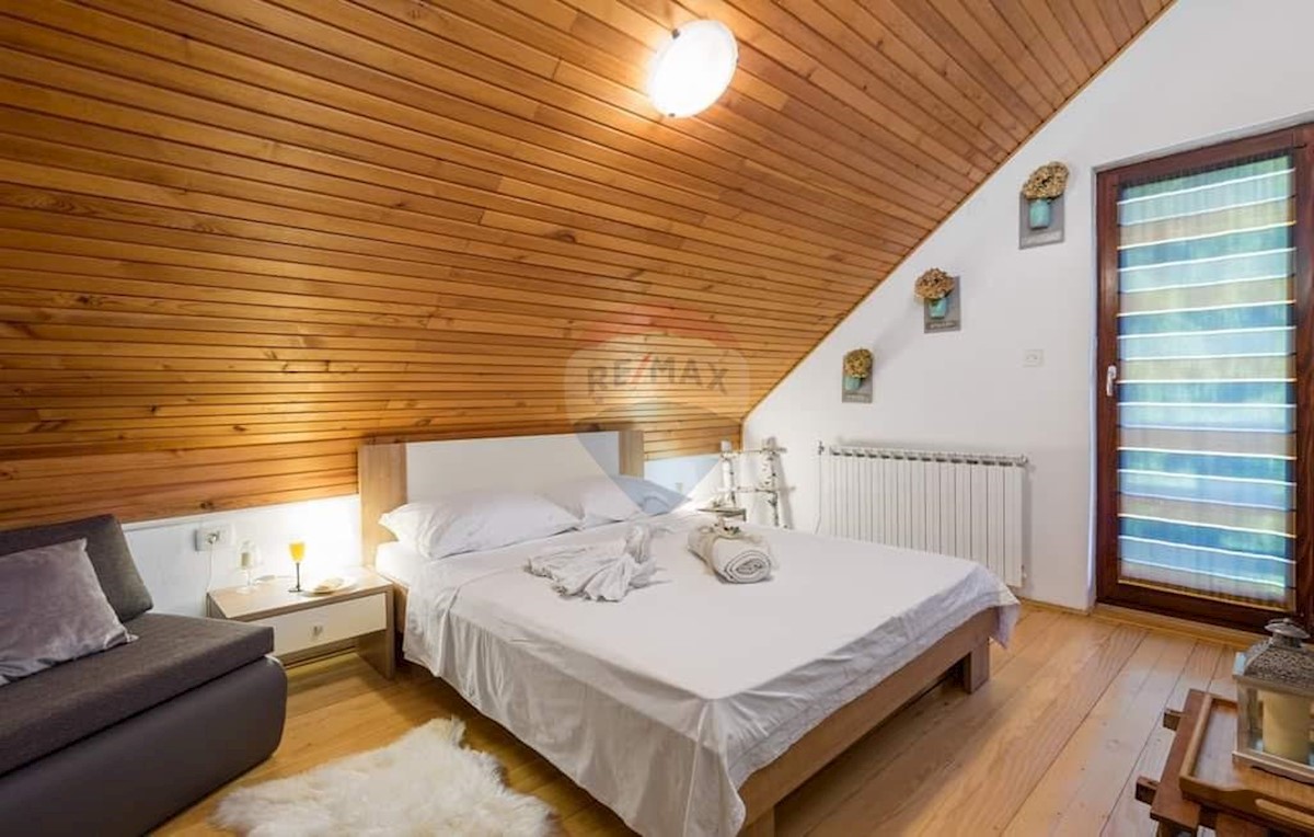 House For sale - KARLOVAČKA TOUNJ