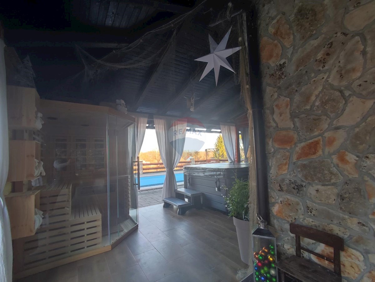 House For sale - KARLOVAČKA TOUNJ