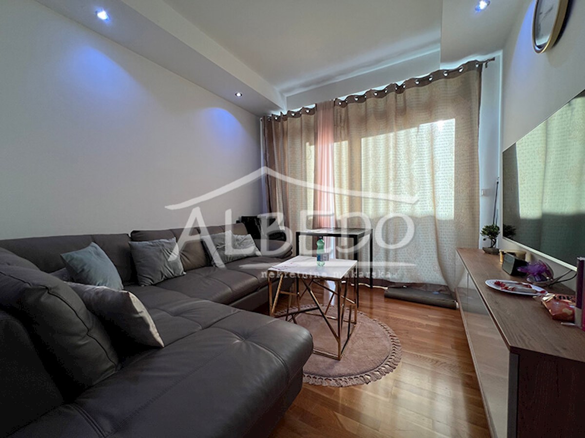 Flat For sale - SPLITSKO-DALMATINSKA TUČEPI