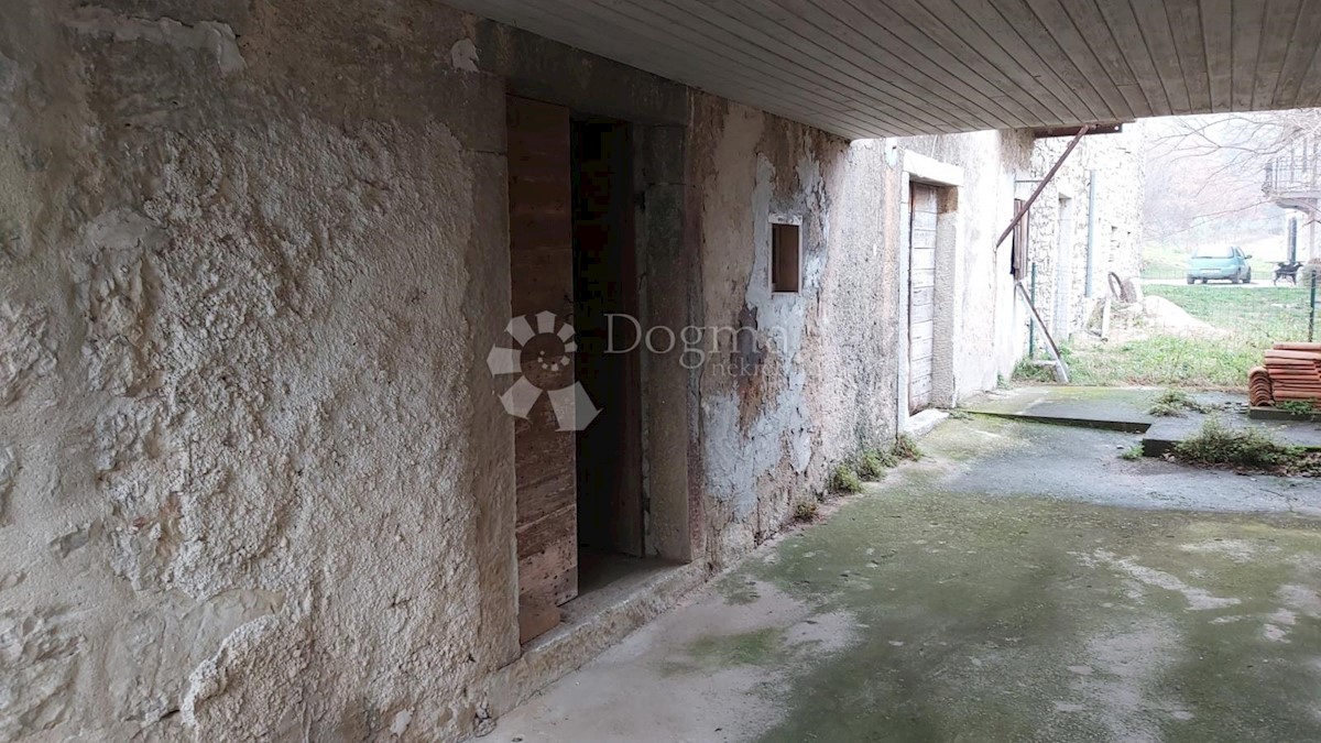 Kuća Na prodaju - ISTARSKA MOTOVUN