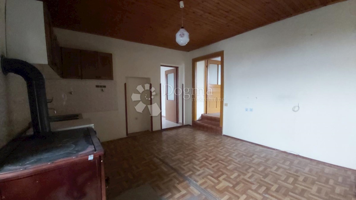 Kuća Na prodaju - ISTARSKA MOTOVUN