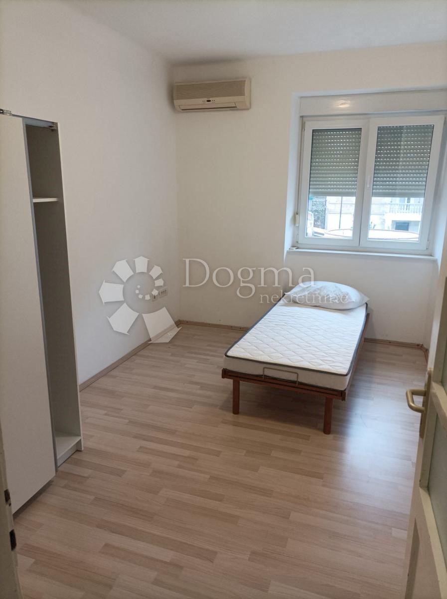 Appartement À louer - PRIMORSKO-GORANSKA RIJEKA