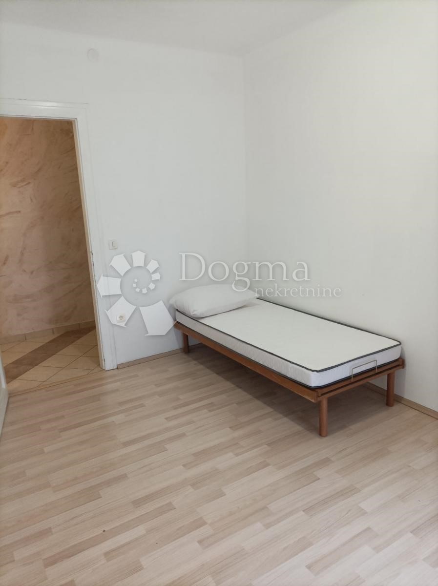 Appartement À louer - PRIMORSKO-GORANSKA RIJEKA