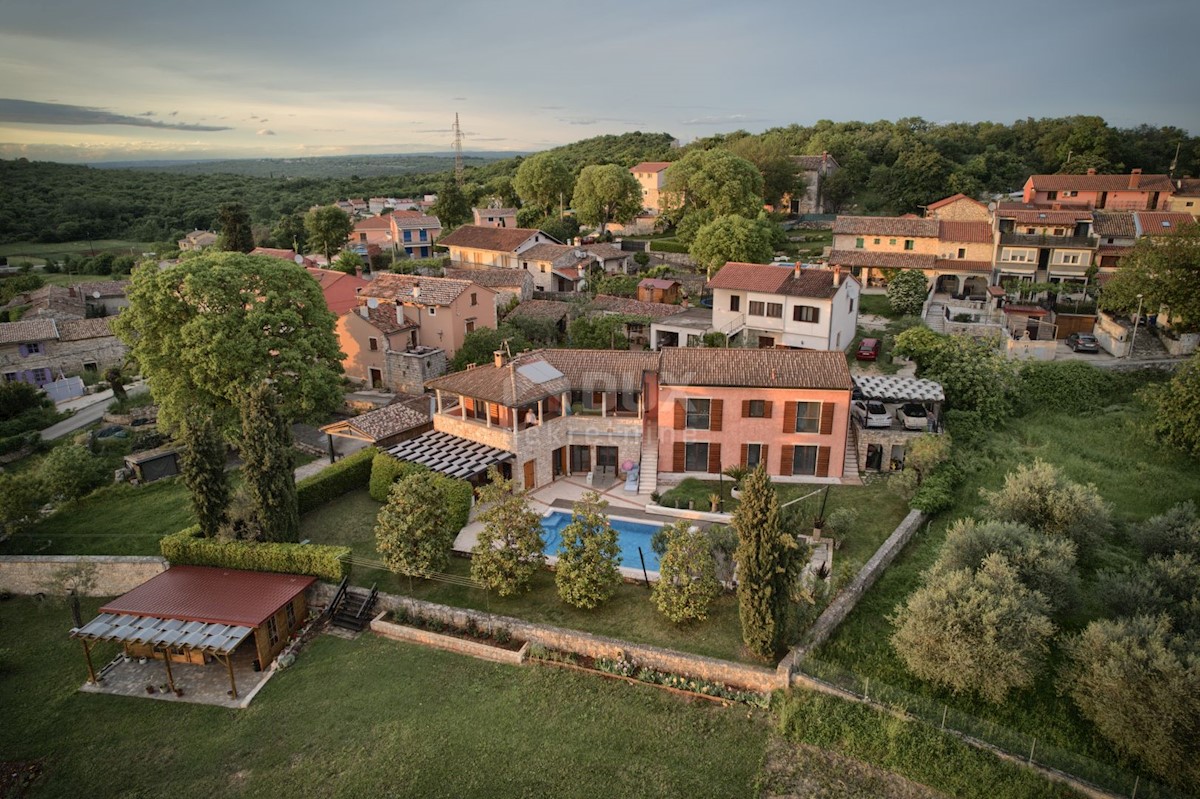 Haus Zu verkaufen - ISTARSKA ROVINJ