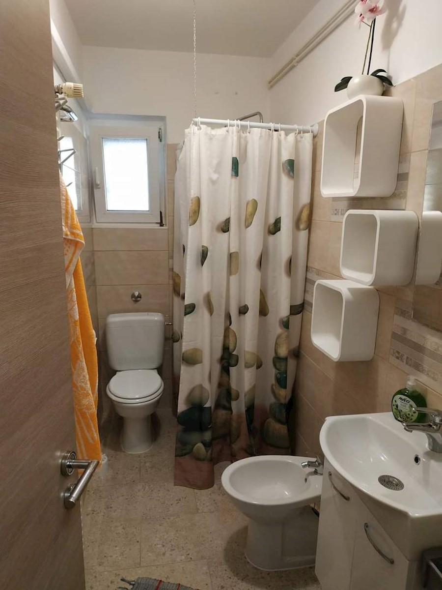 Apartma Na predaj - PRIMORSKO-GORANSKA CRIKVENICA